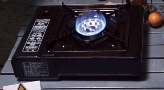 房车生活中如何烧饭做菜 不同炉具各有特点