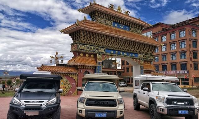 春季旅行避免扎堆拥挤，四驱越野房车各大景区任你行